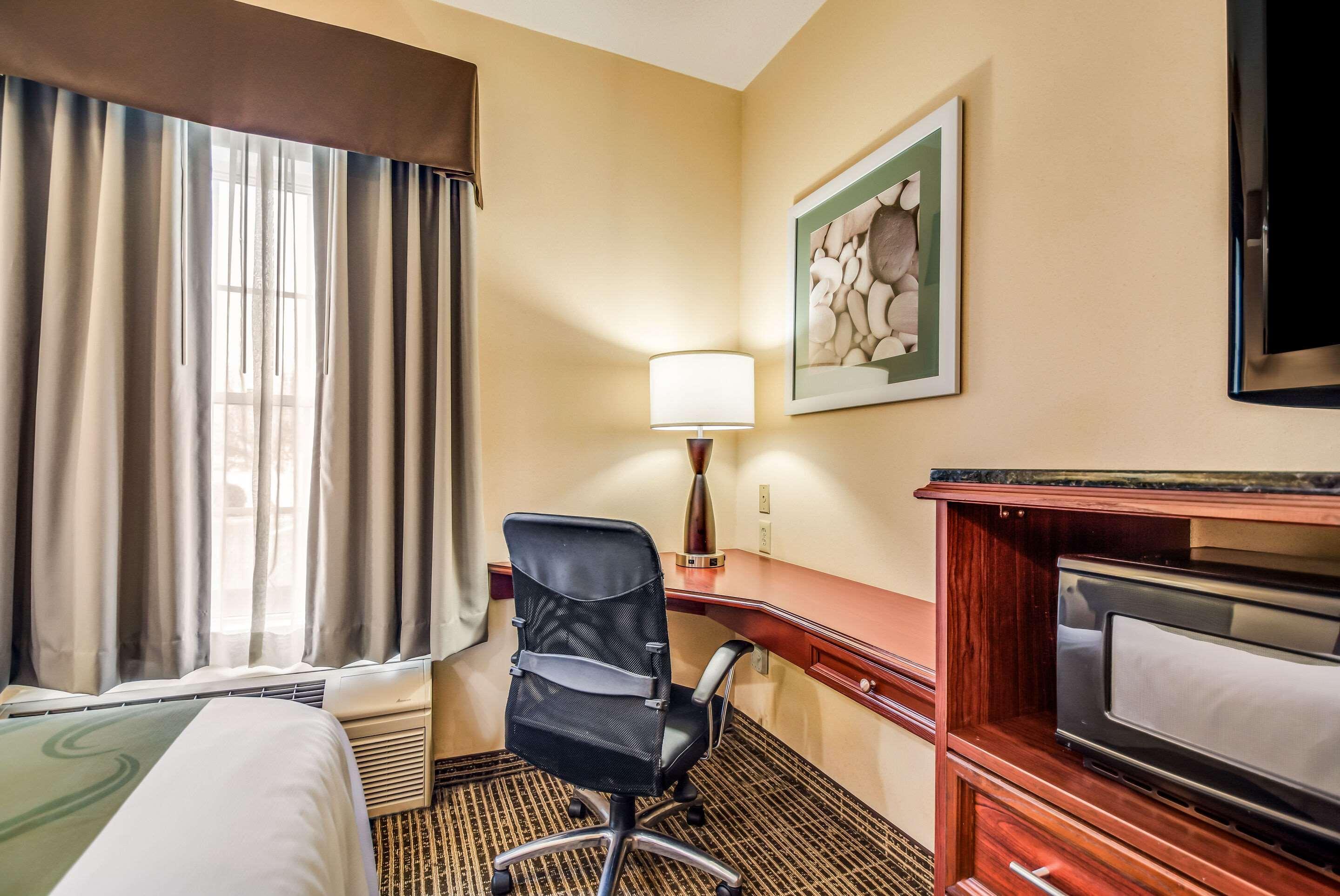 Quality Inn Oak Ridge Buitenkant foto