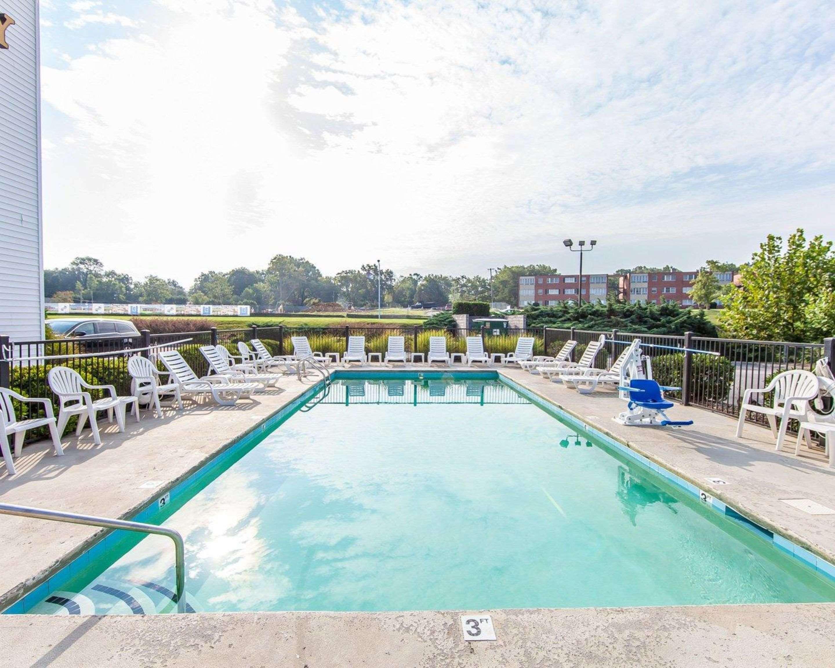Quality Inn Oak Ridge Buitenkant foto