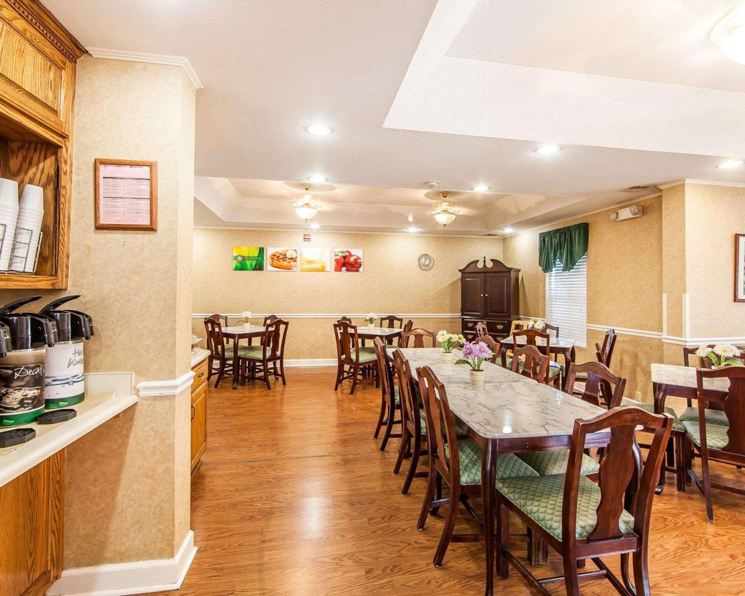 Quality Inn Oak Ridge Buitenkant foto